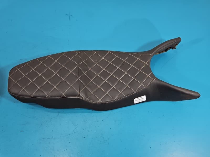 Fotel lewy przód kierowcy Honda VFR 800 98-01 2d EUROPA