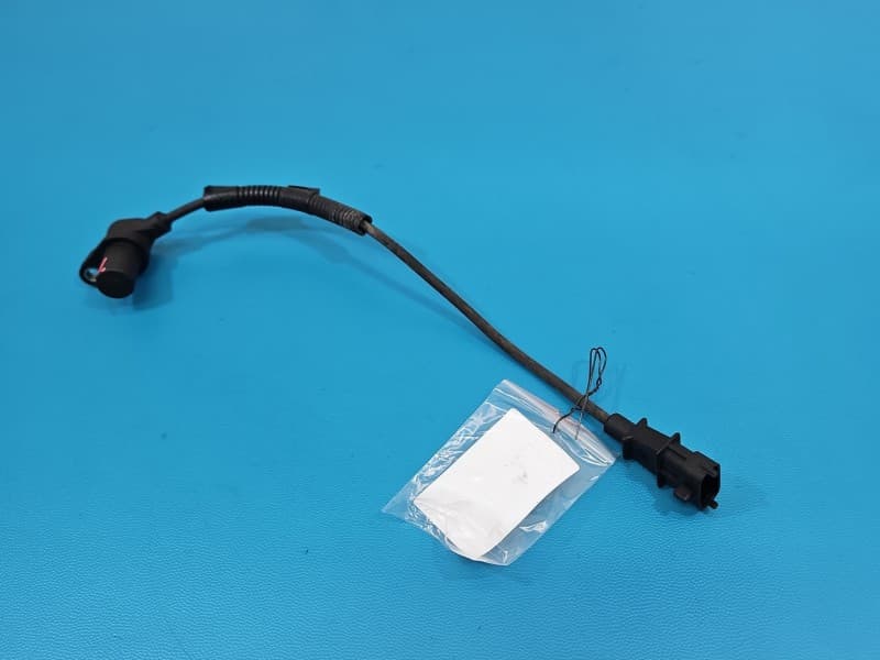 Czujnik położenia wału korbowego Kia Optima IV 15-20 1,7 crdi D4fd 39180-2A610