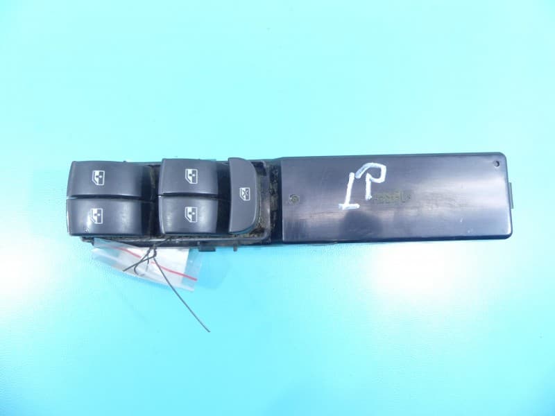 Przełącznik szyb Cadillac BLS 4x szyba EU 12761231 12761227
