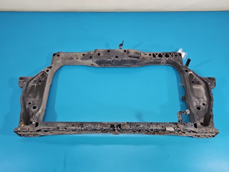 WZMOCNIENIE CZOŁOWE Pas przedni Hyundai I20 I 08-14 64101-1J5