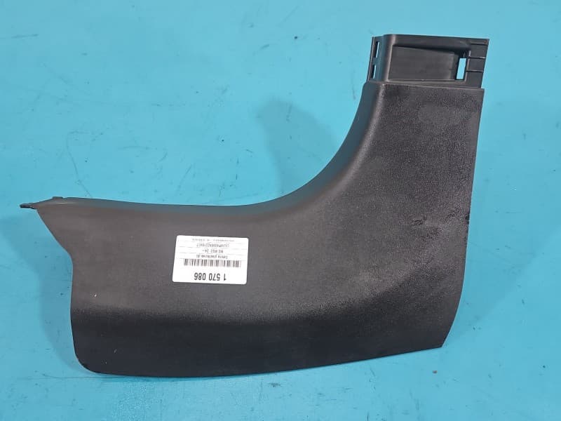 Osłona ZAŚLEPKA PLASTIK Przód Prawa MG MG3 24- 11202837