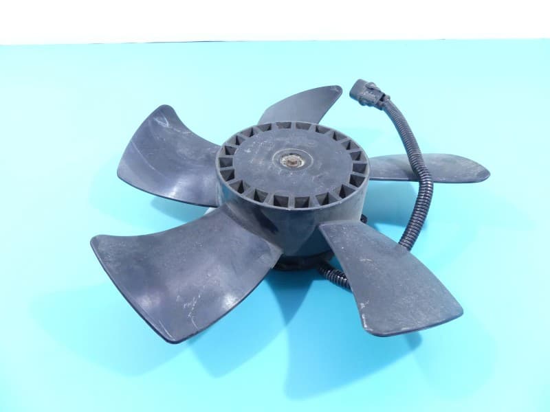 Wentylatory Wentylator chłodnicy Mitsubishi ASX 10- 1,8 DI-D F00S3A2386