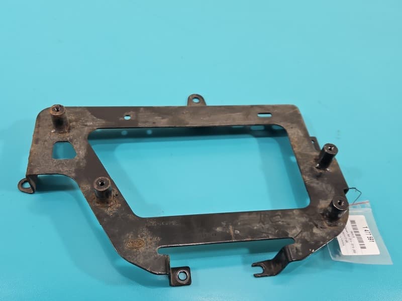 Osłona PODSTAWA INTERCOOLERA Land rover Discovery Sport 14- L550 2,0 Td 204DTD