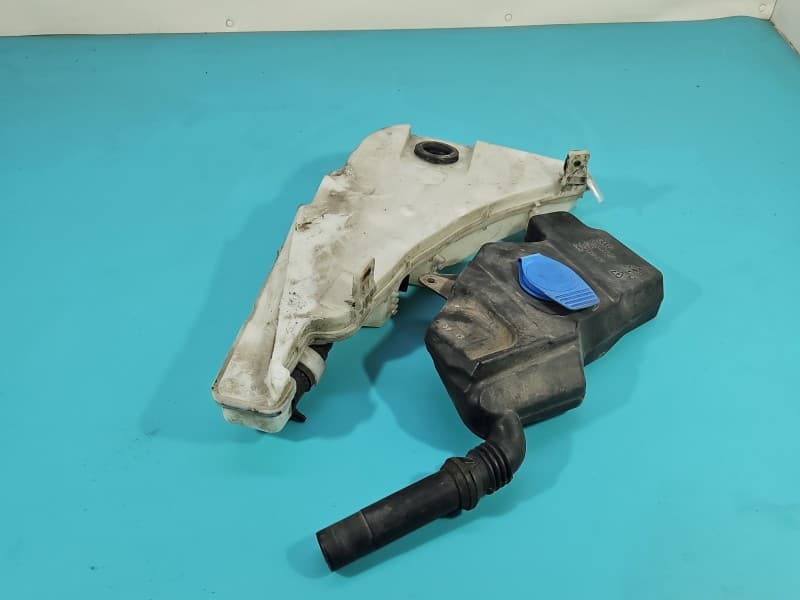 Zbiornik Zbiorniczek płynu spryskiwacza AUDI A6 C7 4G1955462 4G8955451D