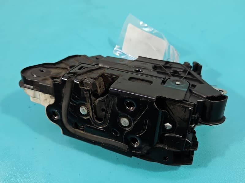 Zamek przód lewy Skoda Citigo 11-19 EUROPA 6pin 1S1837015B