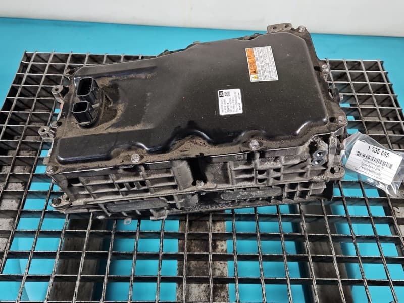 Przetwornica prądu Toyota Rav4 V napięcia inwerter 232100-1904 G92A0-42060
