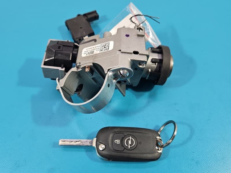 Stacyjka KLUCZYK WKŁADKA Opel Insignia B 39213434 13520523