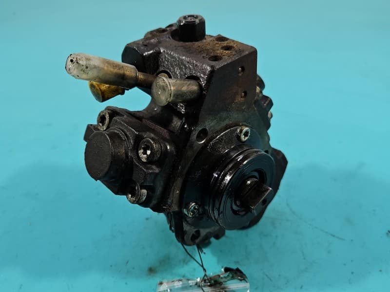 Pompa wtryskowa Opel Corsa E 1.3 cdti