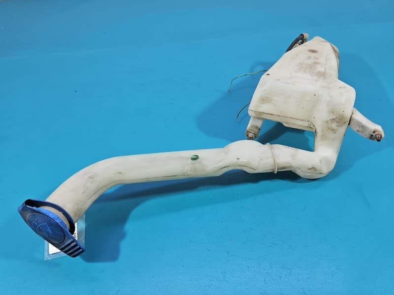 Zbiornik Zbiorniczek płynu spryskiwacza Skoda Fabia II 6Q0955453