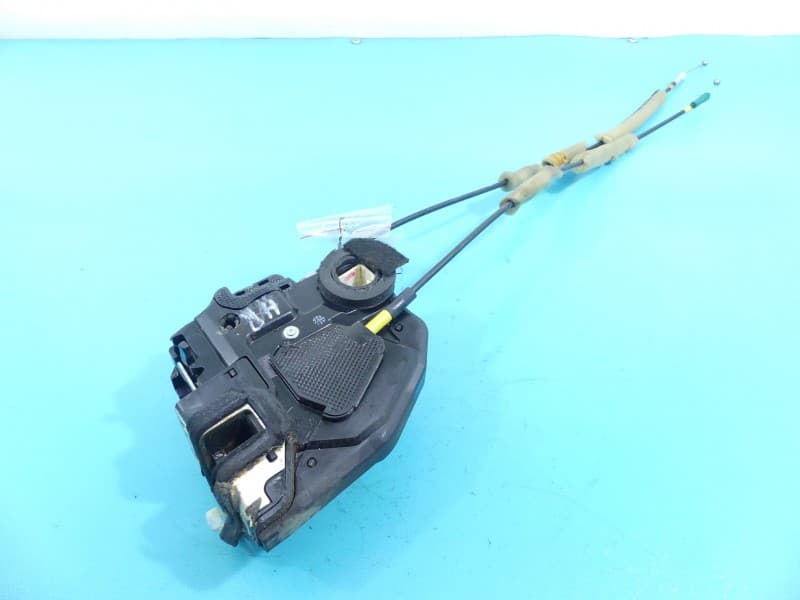 Zamek tył prawy Toyota Land Cruiser J200 07- 4PIN