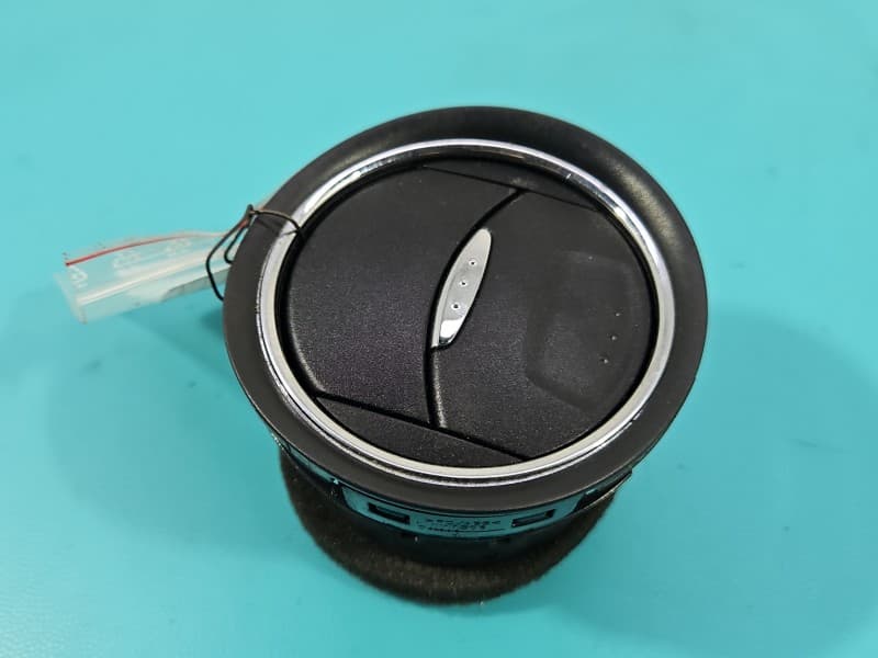 Kratka nawiewu Ford Mondeo Mk4 6M21U018B09AD3YYW EUROPA