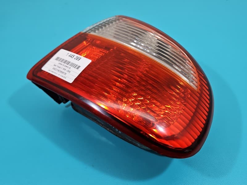 Lampa tył prawa błotnika Seat Toledo II Leon I sedan EUROPA