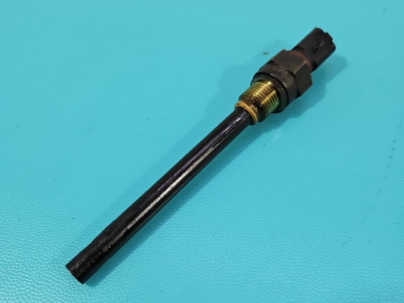 Czujnik poziomu oleju Ford S-max II MK2 2,0 tdci T7CL 9804663580