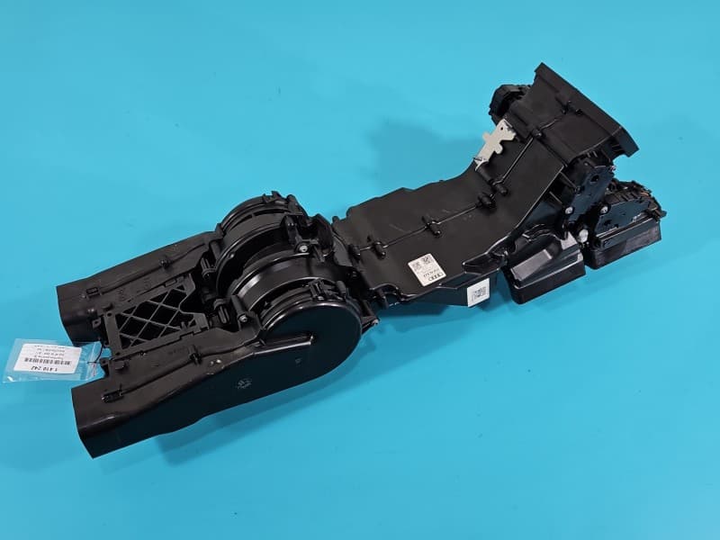 Dmuchawa nawiewu wentylator AUDI A8 D4 4H europa 4H0819351C
