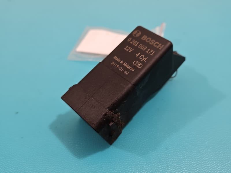 Przekaźnik świec żarowych Fiat Ducato IV 2,3 jtd F1AGK411B 0281003171