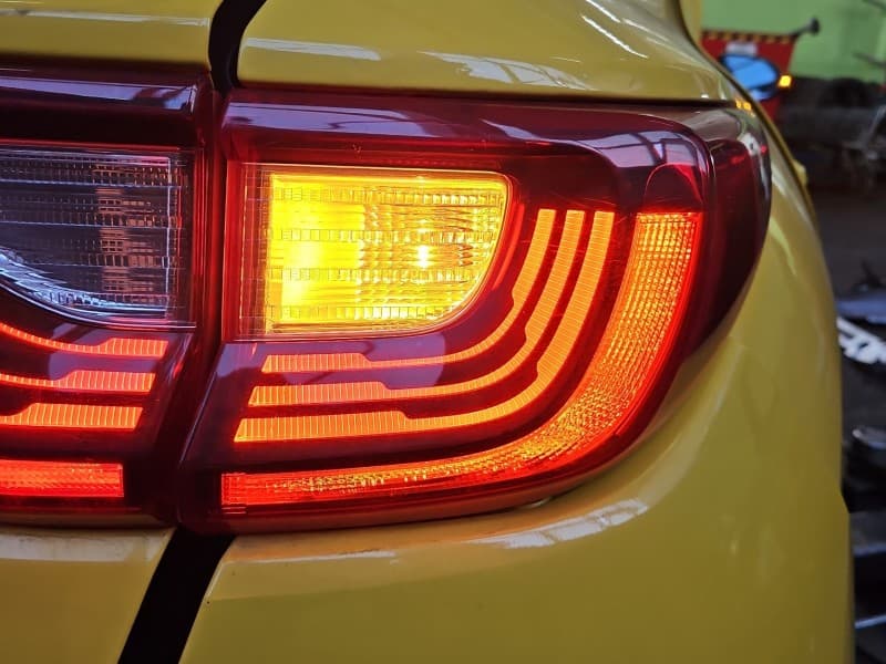 Lampa tył prawa błotnika kia Stonic 17-20 HB EUROPA