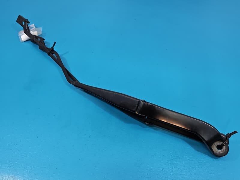 Ramie wycieraczki przód komplet lewe prawe Ford Kuga Mk1 I 08-13 97036203 8V4117526