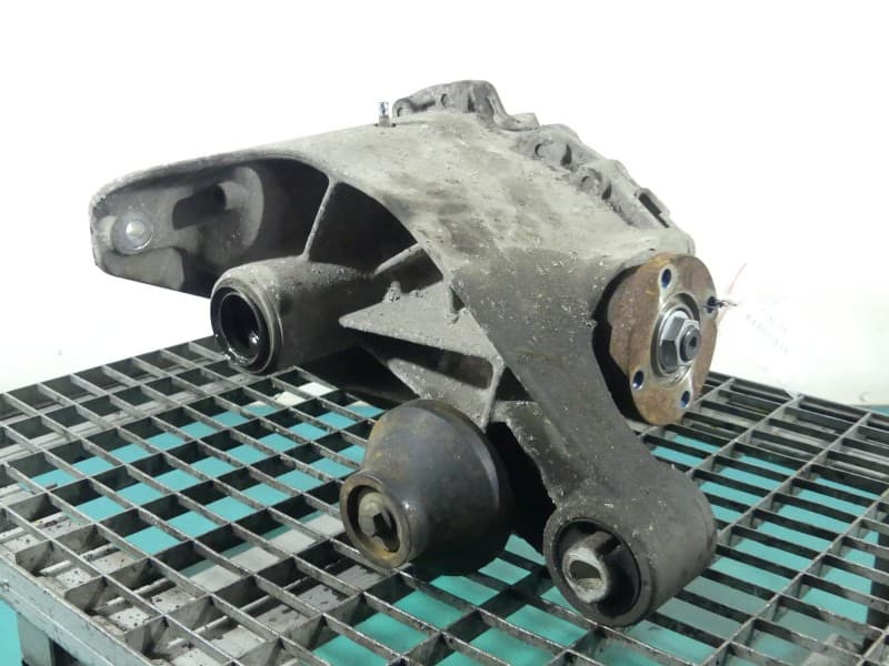 Most tylny DYFER tył Land Range Rover sport I L320 3,0 D V6 AH22-4W063-BC