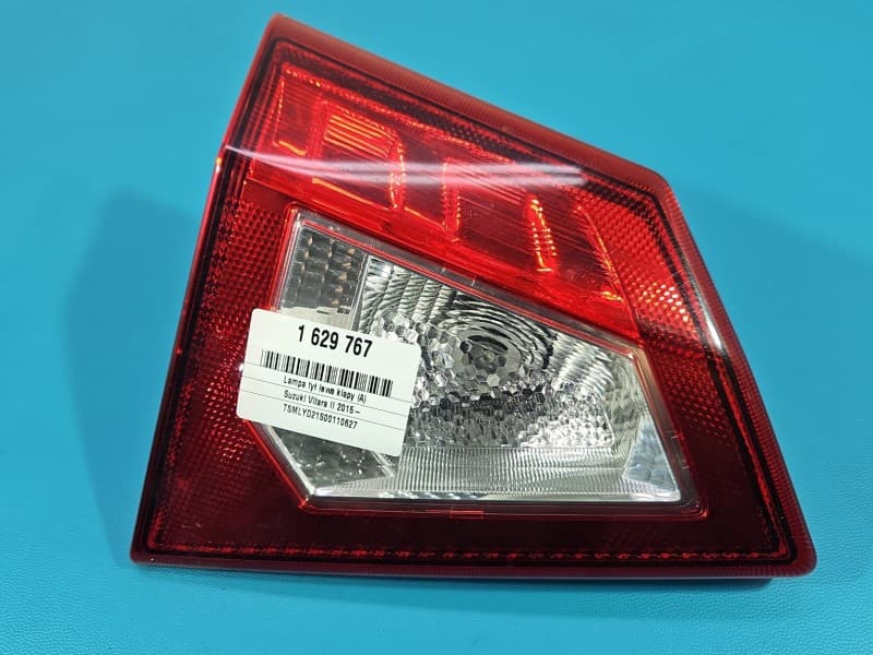 Lampa tył lewa klapy Suzuki Vitara II 15- HB EUROPA