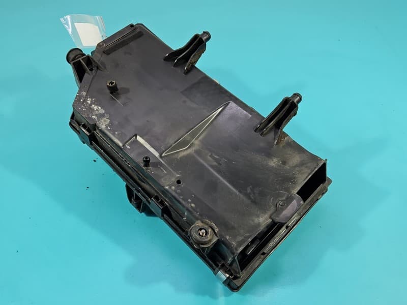 Obudowa filtra powietrza Mercedes W213 2.0 cdi 654920 A6540900001