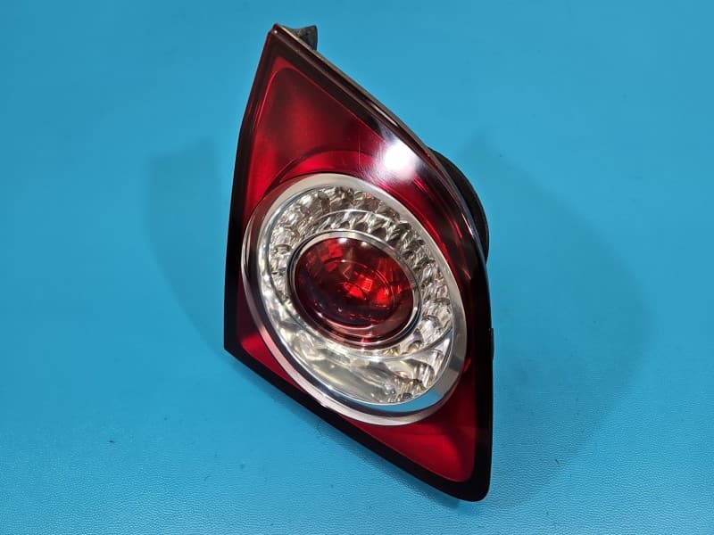 Lampa tył lewa klapy Vw Golf plus HB EUROPA 5M0945093M 89091210