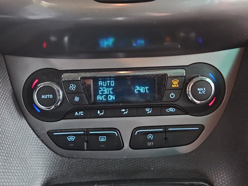 Konsola panel nawiewu Ford Transit Connect II MK2 12-22 DT1T-18C612-AF
