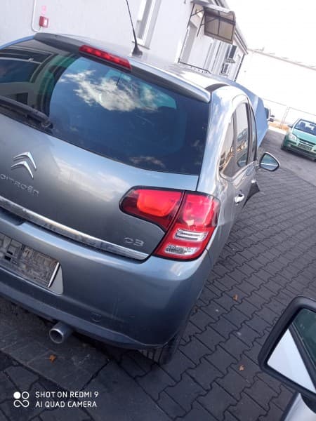 Zdjęcie pojazdu
