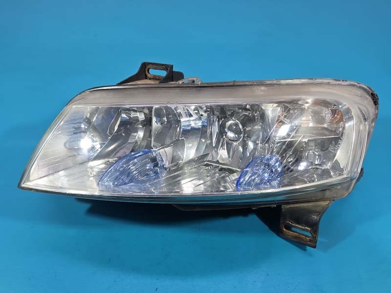 Reflektor lewy lampa przód Fiat Stilo EUROPA