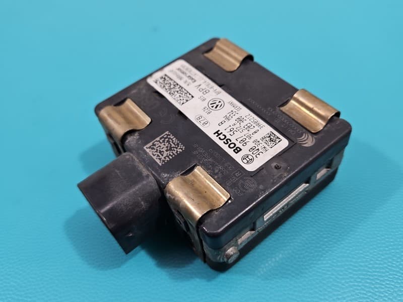 Sterownik moduł CZUJNIK PREDKOŚCIRADAR DISTRONIC SENSOR ACC Vw Passat B8 3Q0907561B 0203300334 3Q0907572A