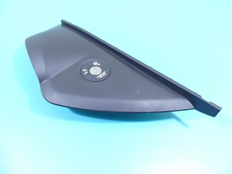 Osłona ZAŚLEPKA PLASTIK Prawa / konsoli kia Stonic 17-20 84791-H8100