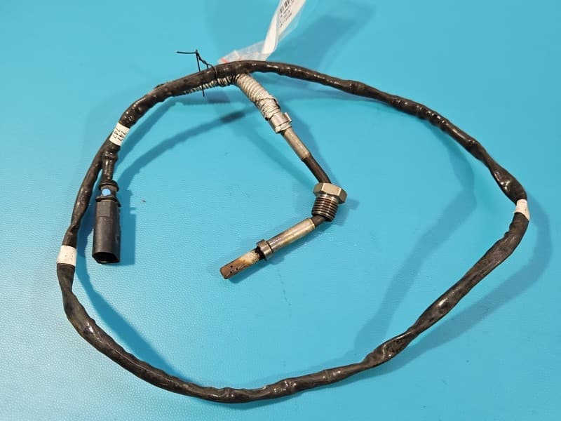 Czujnik temperatury spalin AUDI Q5 8R 08- 2,0 tdi 04L906088DR