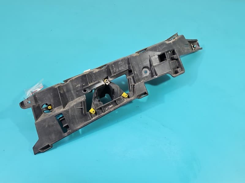 ŚLIZG ZDERZAKA Jaguar XE X760 GX73-17C863-AA GX7M-17C863-AA