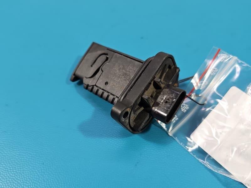 Przepływomierz Bmw F32 F33 F36 2,0 T 0280218266 7602038-02