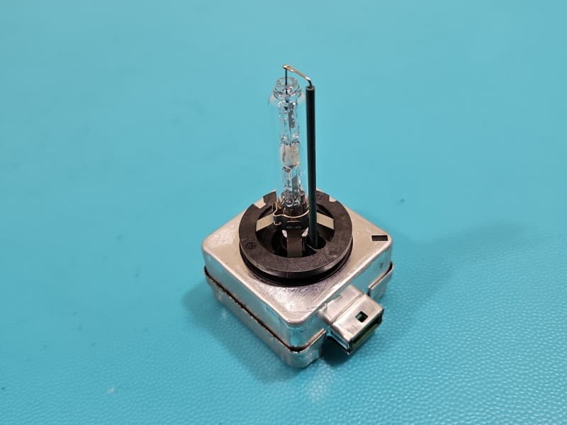 ŻARNIK STARTER ZAPŁONNIK CEWKA XENON Ford Focus Mk3 66340HBI
