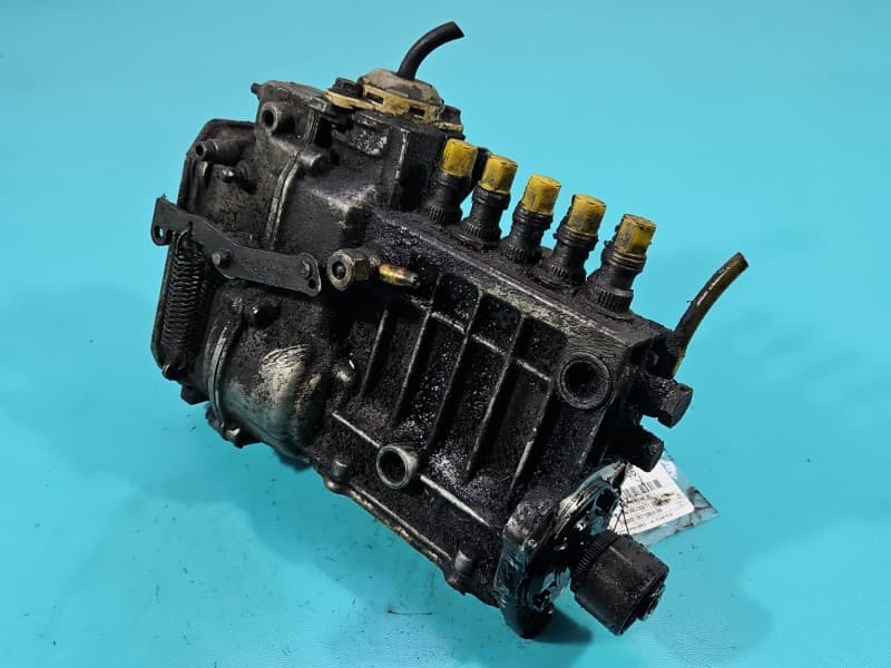 Pompa wtryskowa Mercedes KACZKA T1 W601 2.4d 0400075972 6170705401 0440007017