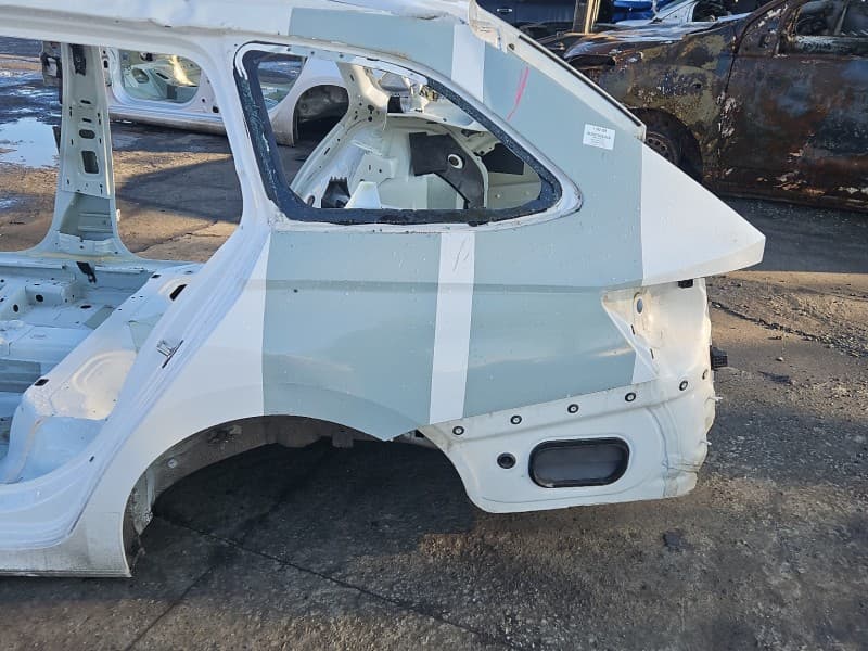 Błotnik tył lewy ćwiartka Skoda Octavia IV LF9E kombi