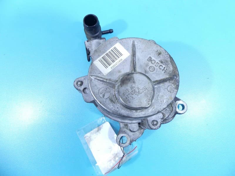 Pompa vacum Nissan X-trail II T31 2,0 dci 8200472458
