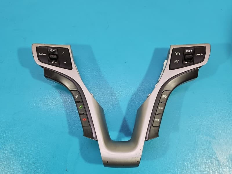 Przełącznik multifunkcja kierownicy Hyundai I40 96790-3Z130 96790-3Z130RY