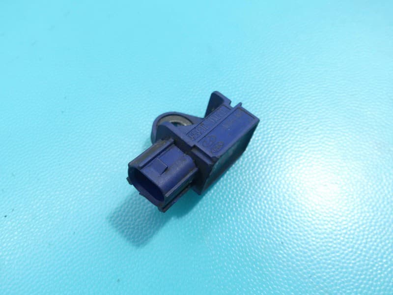 Czujnik uderzeniowy uderzenia Hyundai Elantra V 10-16 95930-3X000 5WK44369