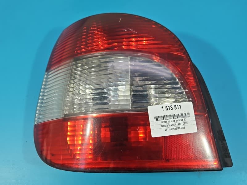 Lampa tył lewa błotnika Renault Scenic I HB EUROPA