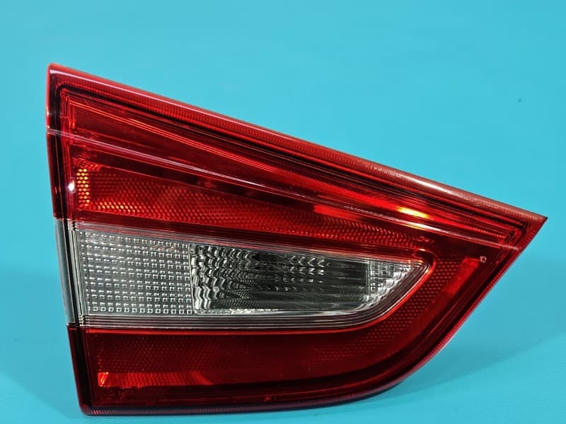 Lampa tył lewa klapy Suzuki Sx4 S-Cross 13-21 HB EUROPA