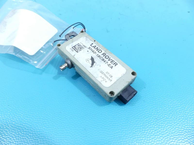 Sterownik moduł WZMACNIACZ ANTENY Land Range Rover III L322 01-12 XH42-18C847-EA