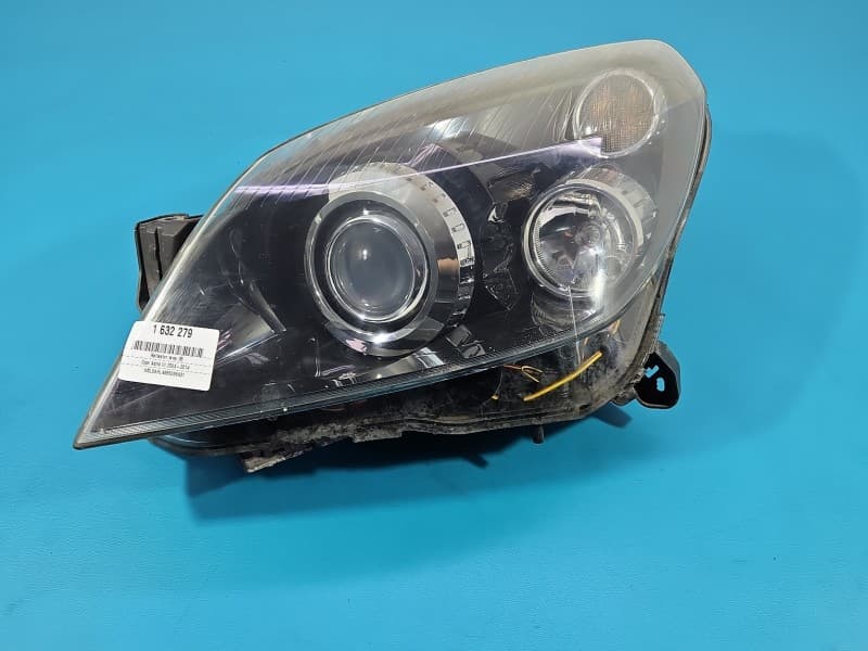 Reflektor lewy lampa przód Opel Astra III H EUROPA