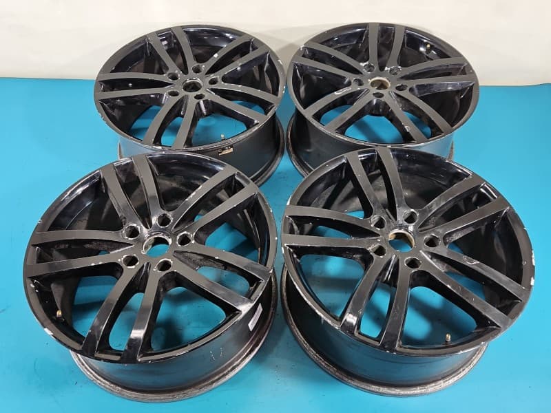 Felga aluminiowa 20" komplet alufelgi felgi Porsche Cayenne II