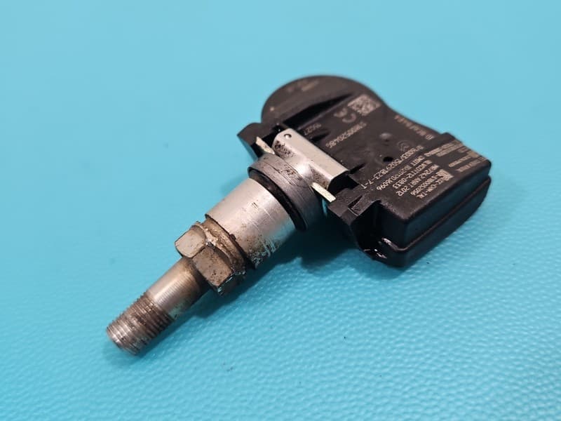 Czujnik ciśnienia opon Nissan Qashqai II J11 13-21 S180052056 TPMS