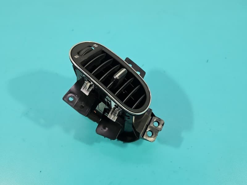 Kratka nawiewu INFINITI QX50 68760-1BA0A EUROPA