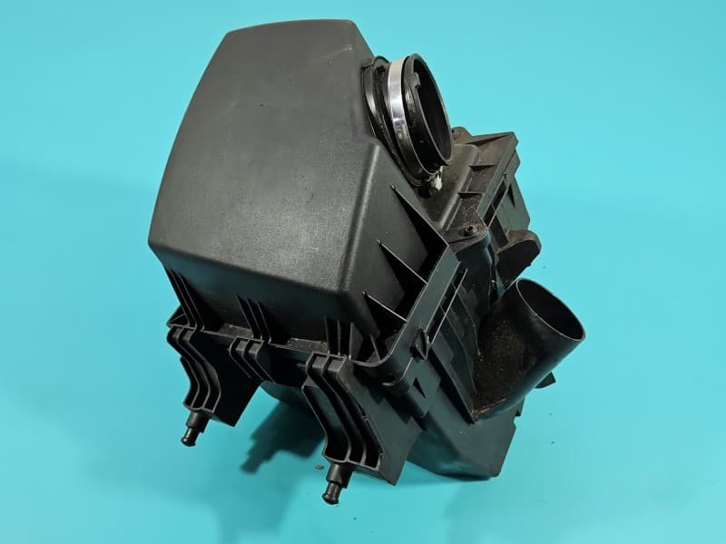 Obudowa filtra powietrza Opel Meriva B 1,4 T 13340813