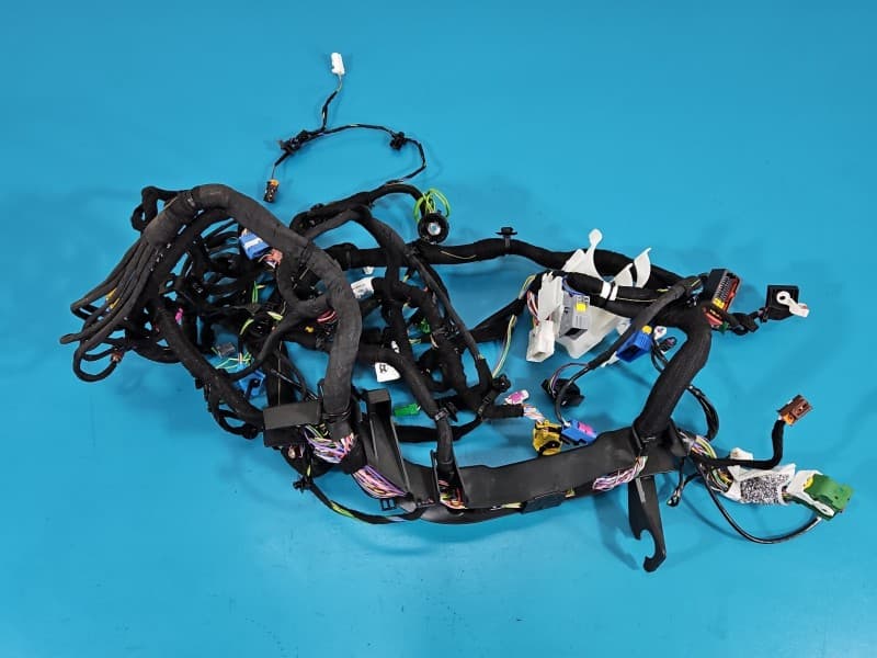 Wiązka instalacja Z pod deski rozdzielczej CITROEN DS4 II 21- 9843353780