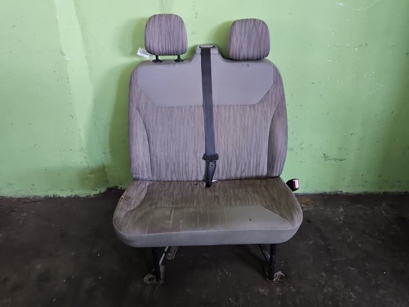 Fotel prawy przód pasażera Nissan Primastar 01-14 5d EUROPA