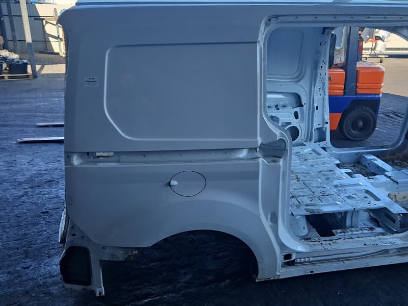 Błotnik tył prawy ćwiartka Ford Transit Connect II MK2 12-22 5D HB